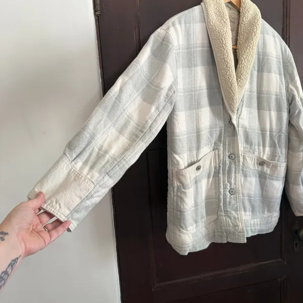 FREE PEOPLE | Woodlands Gray Plaid Flannel Sherpa Lined Jacket | Extra Small - Image 5