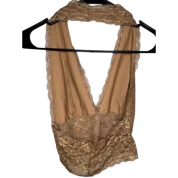 VeVinice Beige Floral Pattern Lace Halter V-Neck Bralette Crop Top - Image 4