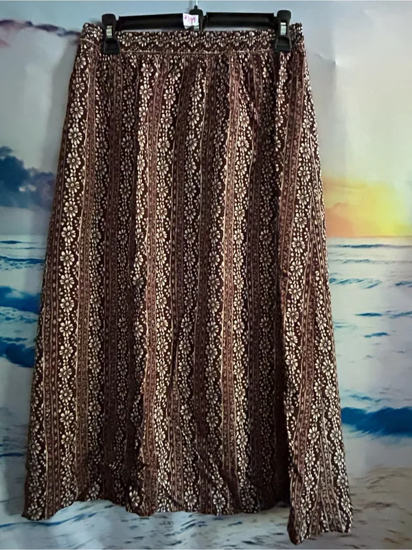Women’s Boho Floral Printed Brown & White Maxi Skirt MD - Image 2