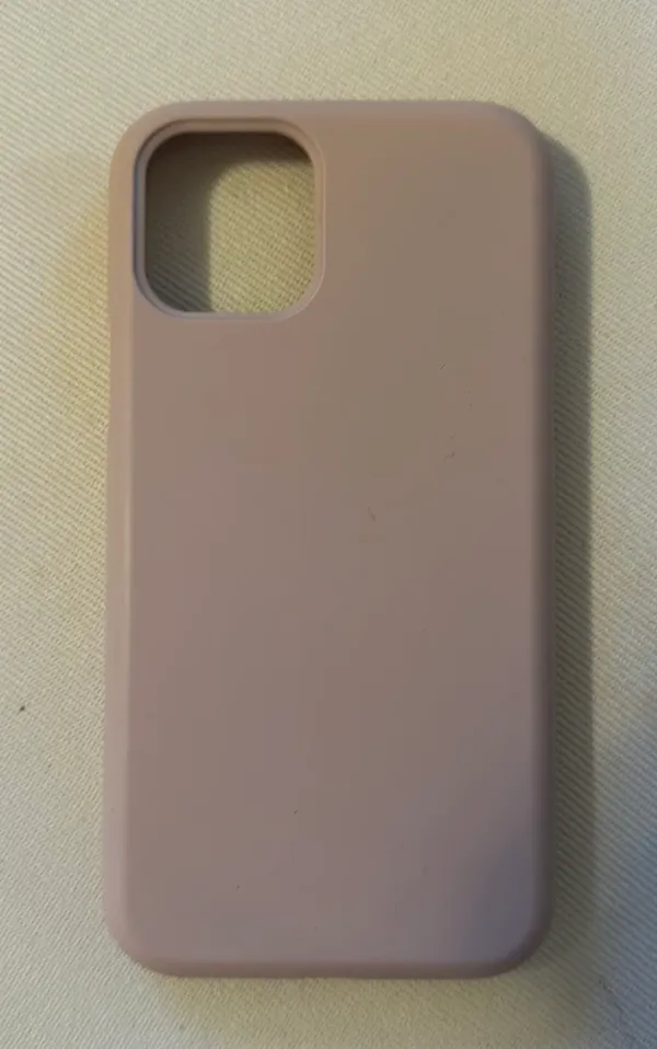 Amazon IPhone 11 Pro Silicone Case - Image 4