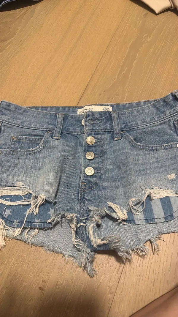 Abercrombie - Image 5