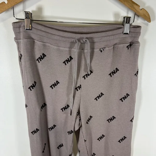 TNA Aritzia Waffle Knit Joggers Mauve Taupe Logo Print Thermal Lounge Pants Sz M - Image 2