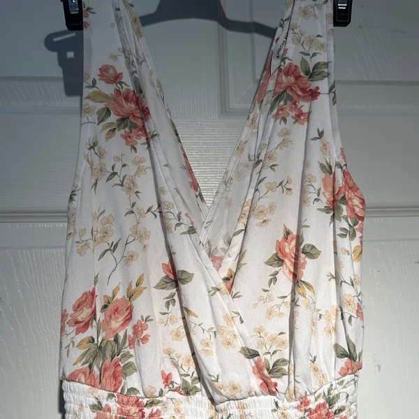 American Eagle Outfitters Floral V-Neck Jumpsuit Romper - Image 3
