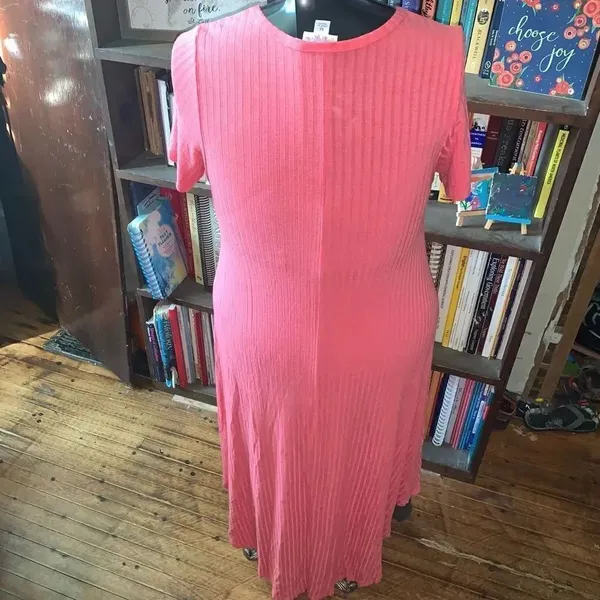Lularoe ribbed barbiecore pink travel M high low swing dress - Image 2