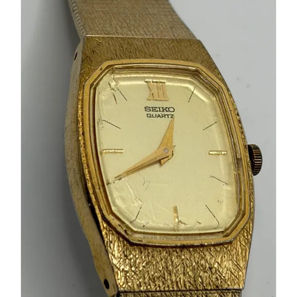 Seiko Quartz Ladies Watch Gold Tone Rectangle Case Textured Band‎ 387034 - Image 6