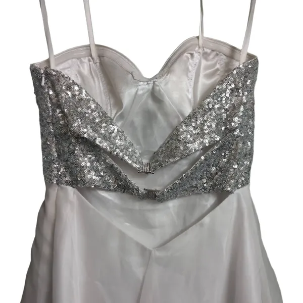 La Femme PARIS White Silver Sequined Open Back Cocktail Party Dress 0 - Image 6
