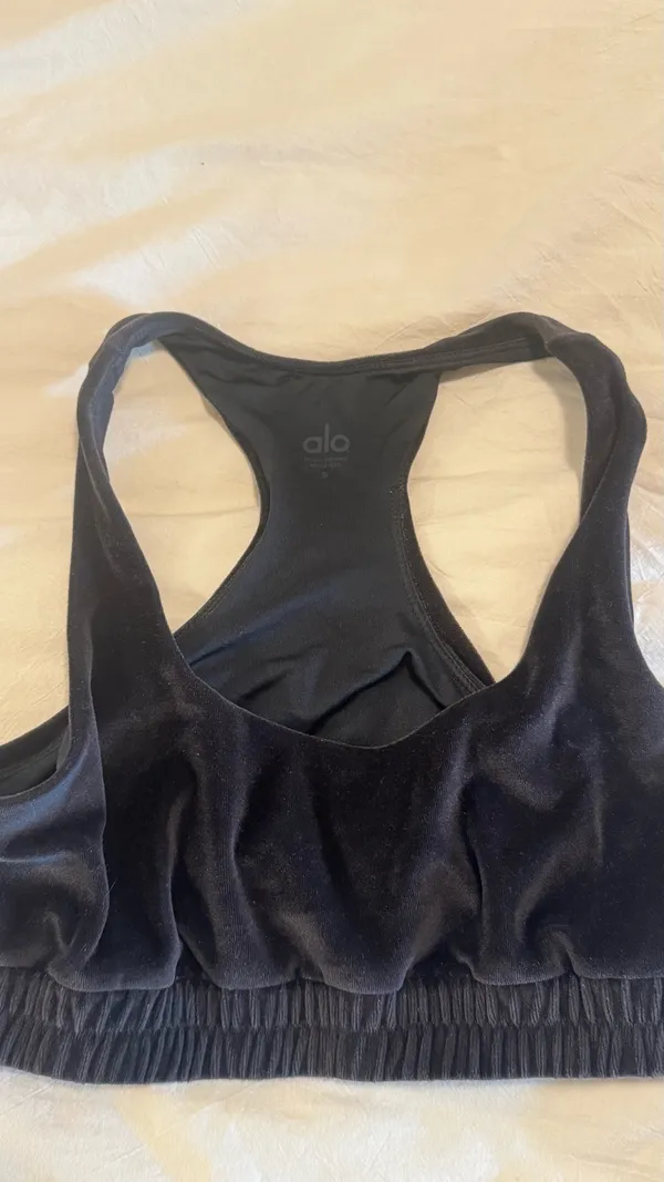 Alo Yoga Velvet Sports Bra - Image 2