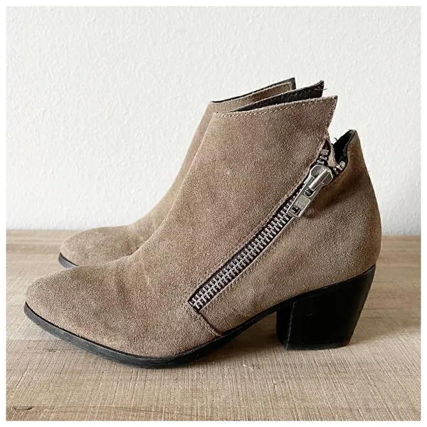 Anthropologie Matisse Frankie Asymmetrical Suede Zip Ankle Bootie - Image 2