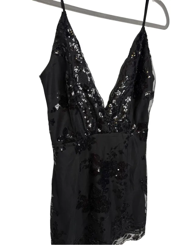 🖤 SUPERDOWN Abigal Mini Dress Size M Black Sequin Lace Party Cocktail Dress‎ 🖤 - Image 3