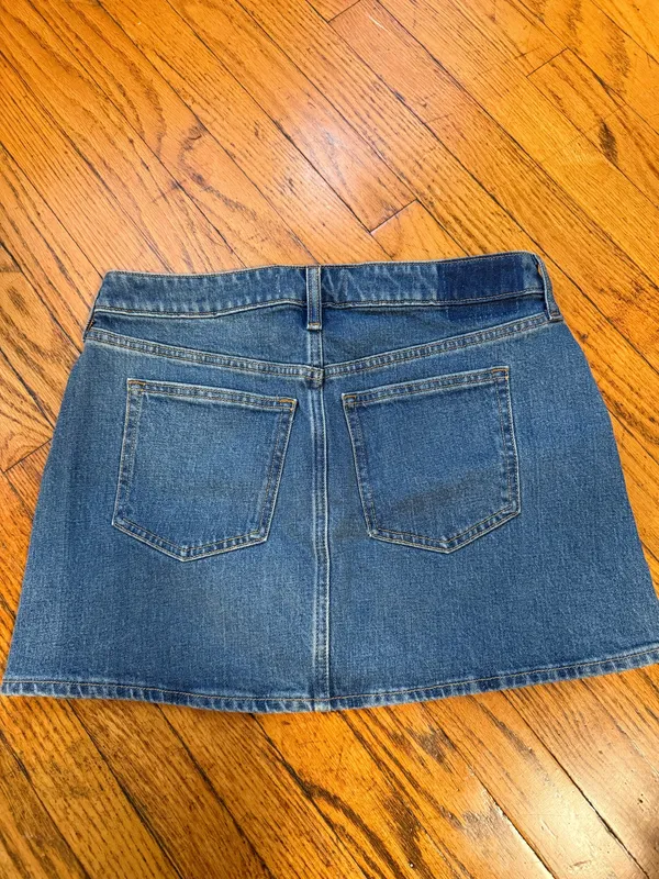 Abercrombie Mini Skirt - Image 2