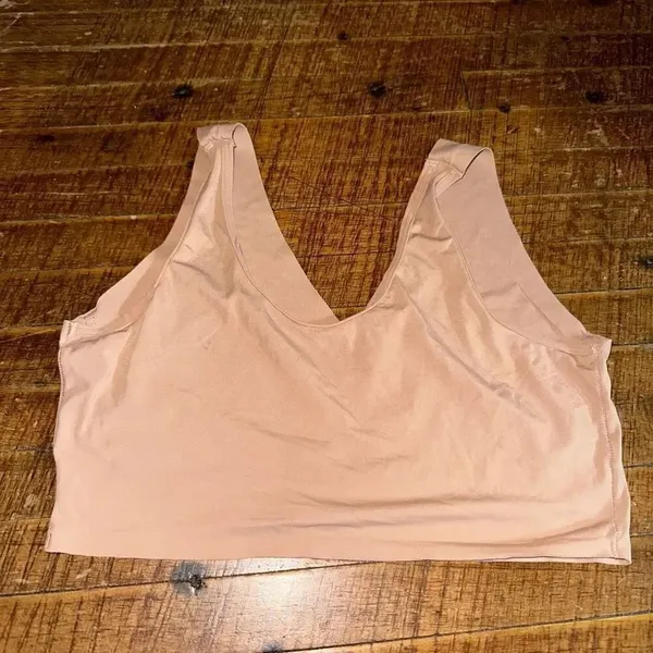 True & Co nude wireless comfortable M v-neck bra - Image 4