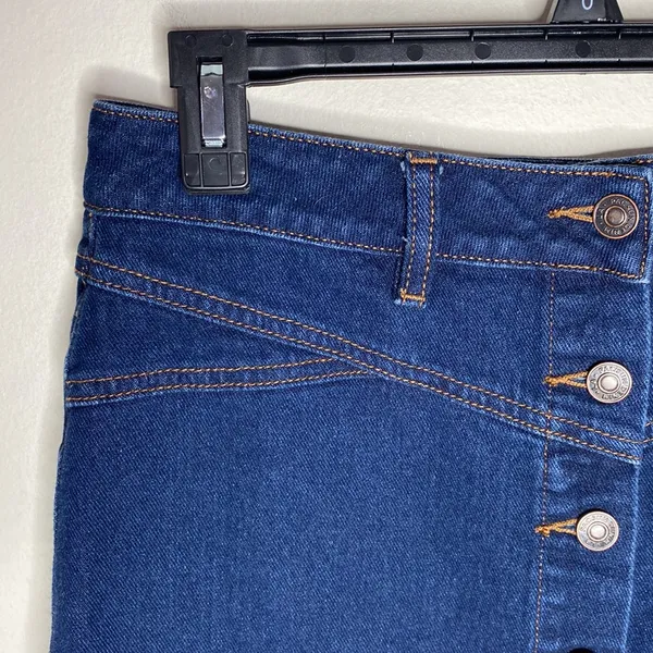 Pacsun button through dark wash denim mini skirt size 28 - Image 3