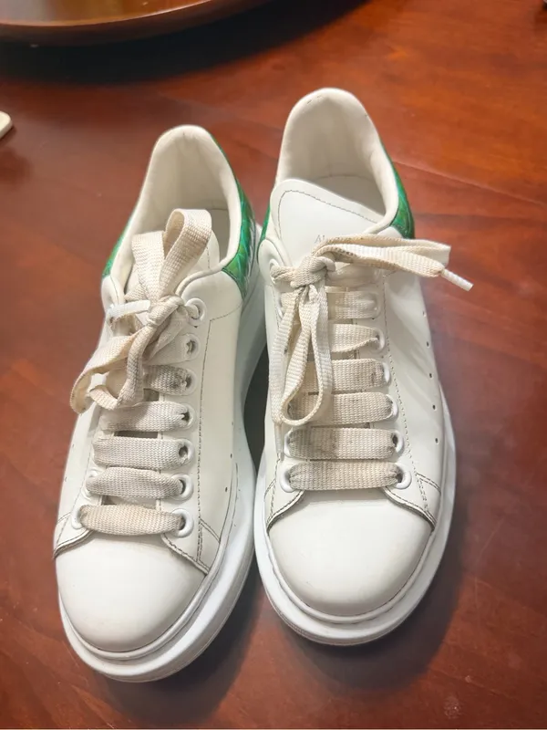 Alexander McQueen White Leather Platform Sneakers with Green Croc Heel - Image 2