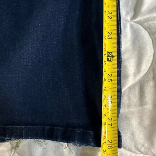 Levi’s Size 20W 512 Perfectly Shaping Bootcut Inseam 28 inches - Image 7