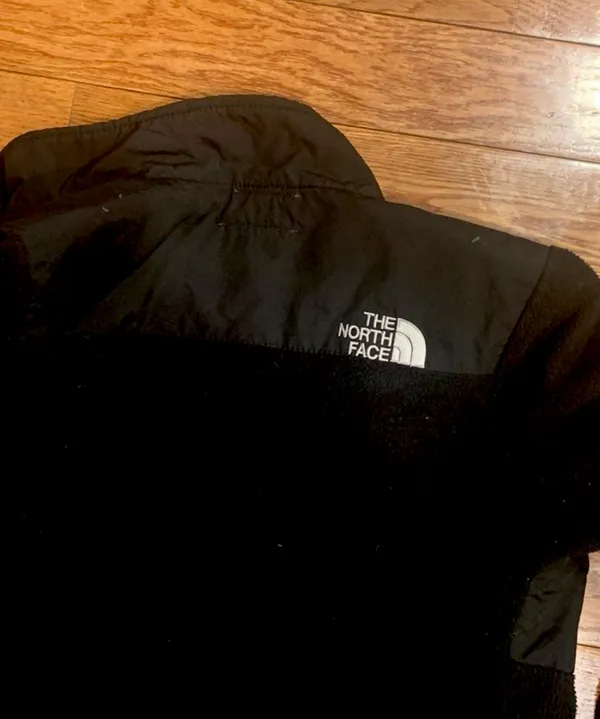 The North Face Women’s Retro late 90s black Denali fleece Jacket size S - Image 5