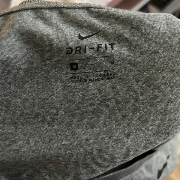 Casual Comfy Stretch Nike Women's Classic Dri-fit Gray Short Sleeve Gym T-Shirt - Image 10