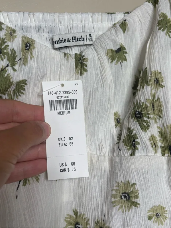 Abercrombie & Fitch X Dede & Emily Ruched Bust Cropped Floral Print Top - Image 6