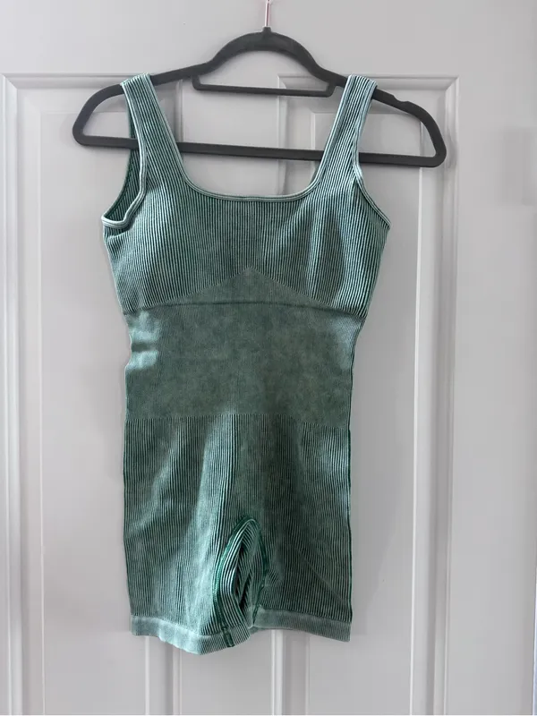 Zenana NWOT Green Washed Ribbed Seamless Tank Romper Removable Padded Cups - Image 2