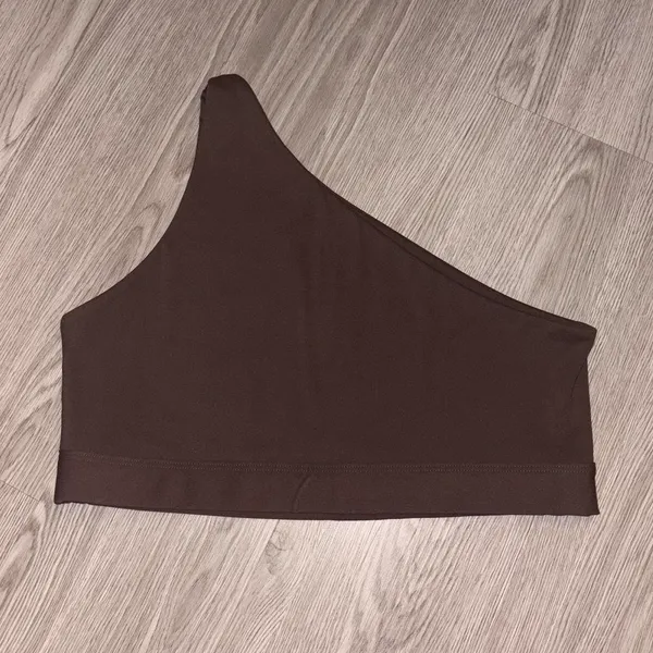 Set Active x Justine Skye Sportbody Dark Brown One Shoulder Sports Bra - Image 4