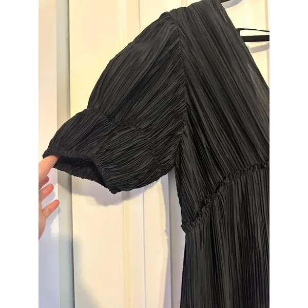 Black Midi Dress With Puff Sleeves & V-Neck By Anthropologie‎ L - Image 8