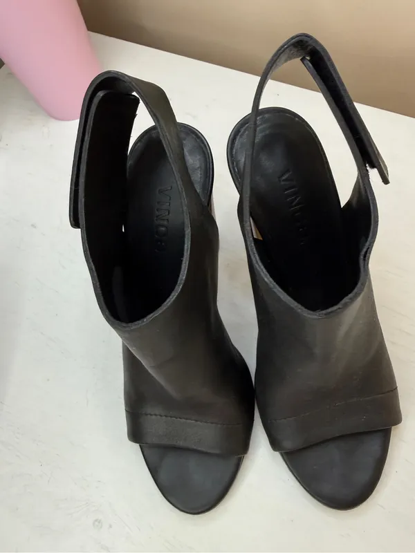 Vince‎ Addie Winter Leather Peep Toe Ankle Strap Wood Block Heel Sandal Black - Image 10