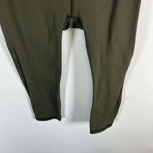 Lululemon Align High Rise Capri Leggings Olive Green Mesh‎ Detail Size XS - Image 3