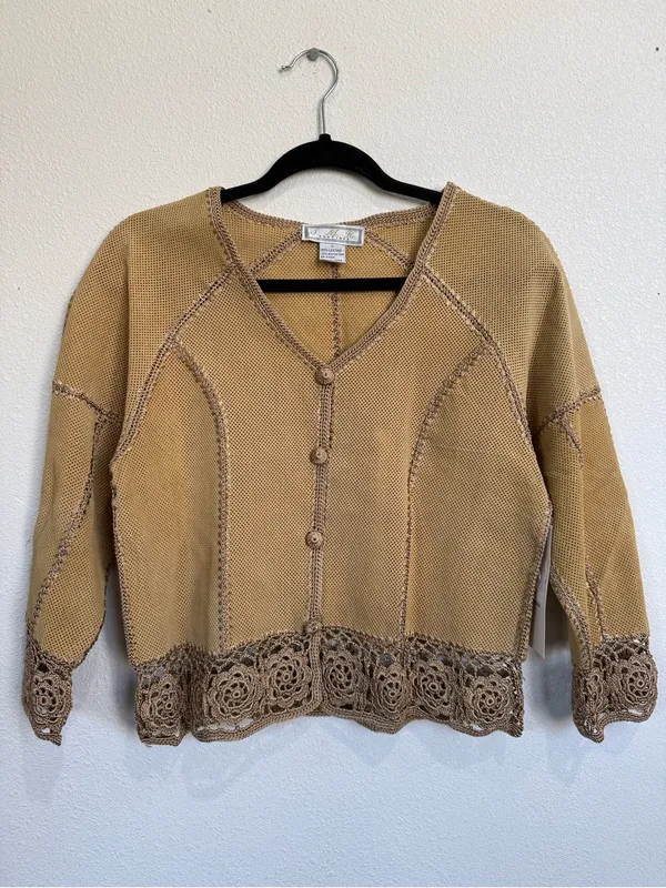 SMH Boutique Tan Perforated Leather Crochet Flower Jacket Boho Western NWT Small - Image 2
