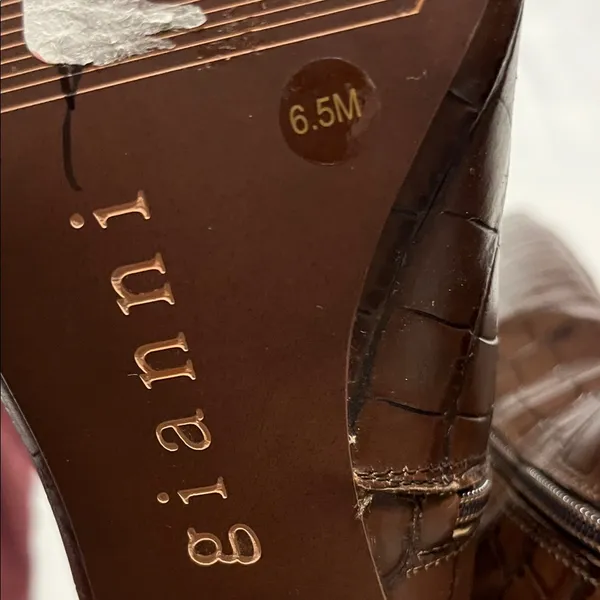 Gianni Bini Brown Croc-Embossed Heeled Boots - Image 11