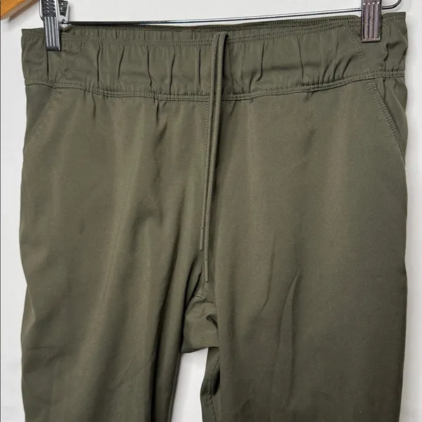 The North Face olive green pull on wear everywhere straight leg pants sz Sm - Image 2