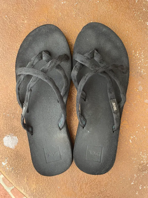Teva Women's Olowahu Flip Flop Sandals - Image 4
