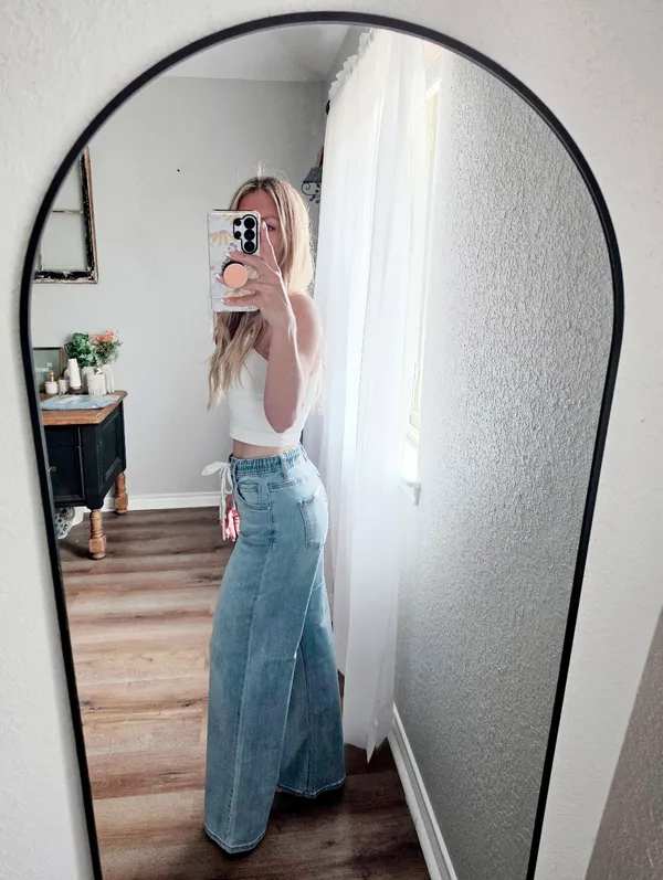 RISEN Light Wash Wide Leg Jeans Elastic Cinch Tie Waist Slouchy Various NEW - Image 9
