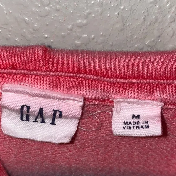 GAP Red Hoodie Medium Pullover Sweatshirt Kangaroo Pocket Casual‎ Basic - Image 3