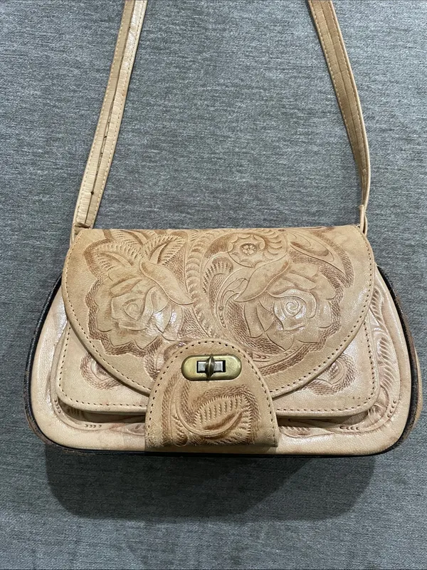 Tooled Genuine Leather Mexican Purse Vintage - Image 3