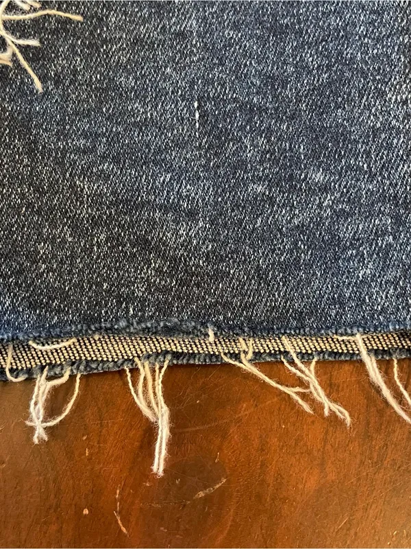 Zenana Cropped Wide Leg Jeans Med Wash Raw Hem Cropped Sz 28 X 23 High Rise - Image 5