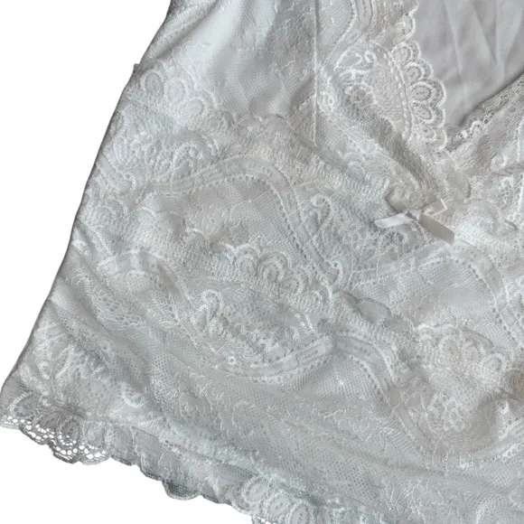 Cider Women's S Lace Tank Top Crop White Plunge Neck‎ Y2K Coastal Romantic NWT - Image 4