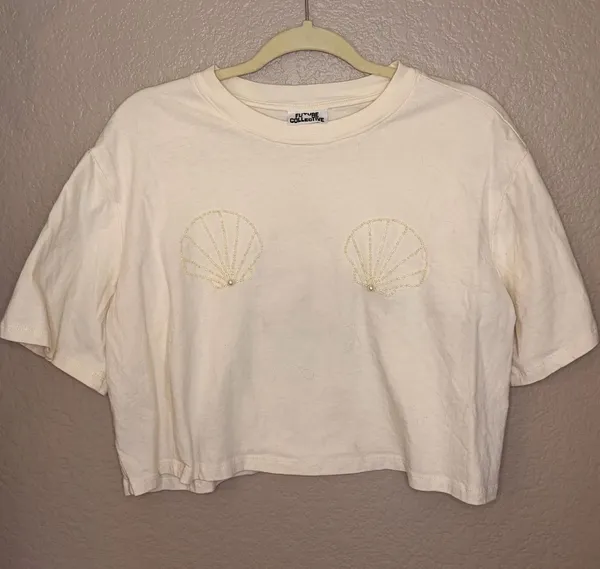 Cream beaded shell cropped top 🤍🐚 White Size M - Image 2