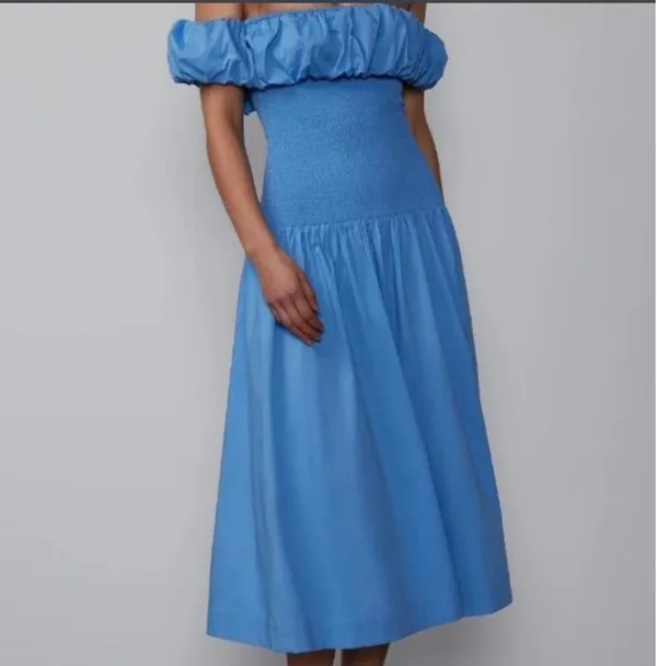 Drop waist off the shoulder New York and company dress - Image 4