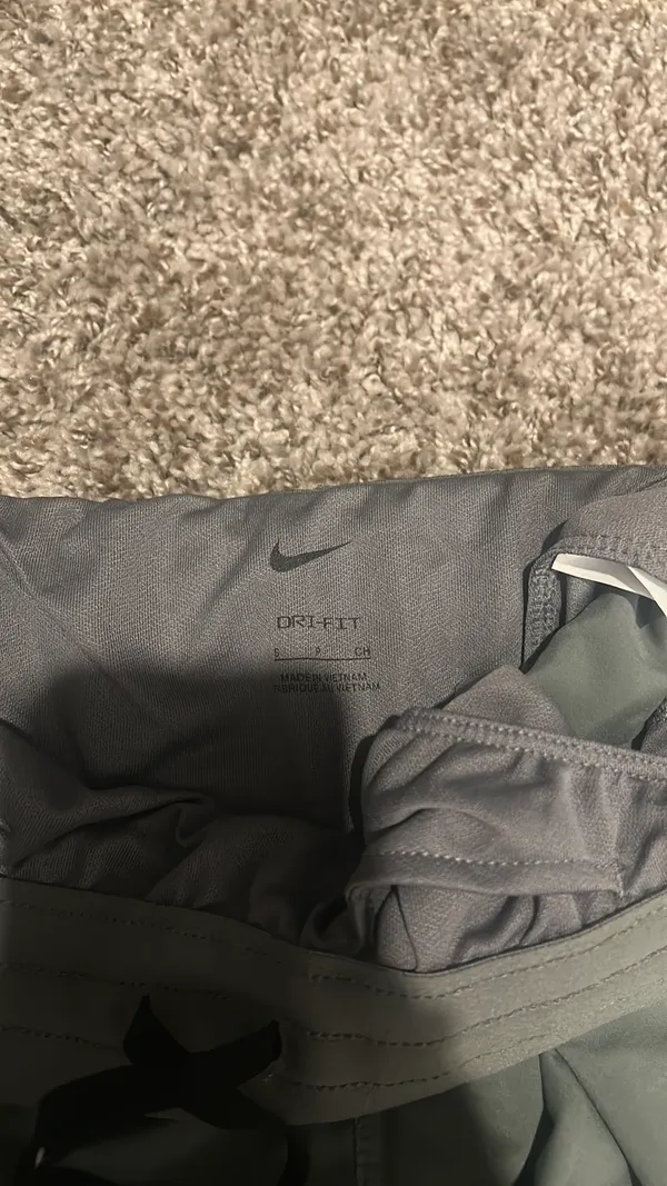 Nike Shorts Dri-Fit - Image 4