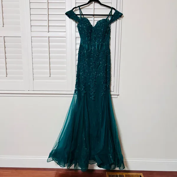 Emerald Green Pageant Prom Gown - Image 4