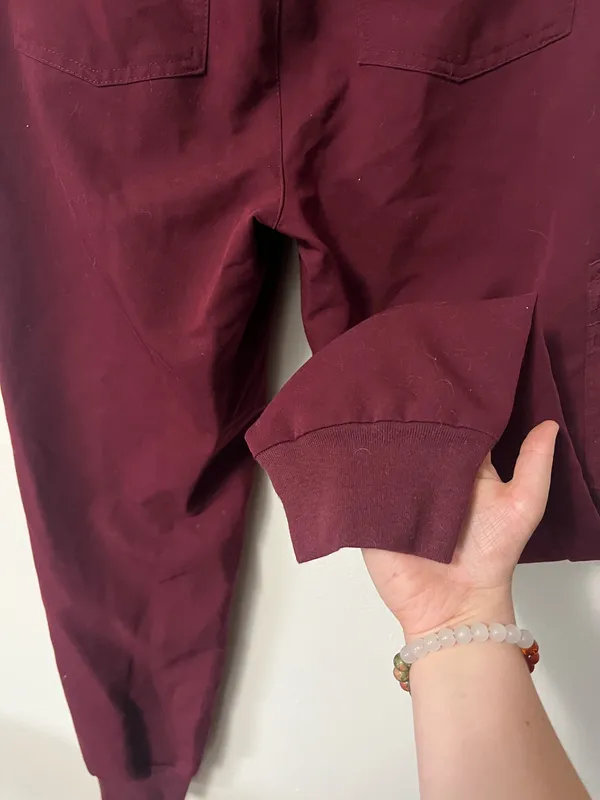 FIGS Women’s Jogger Scrub Pants - Image 3