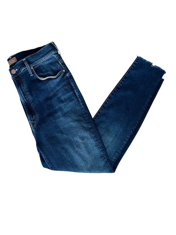 MOTHER Denim Women’s High Waisted Rail Ankle Fray Crop Jeans High Fidelity Wash - Image 11