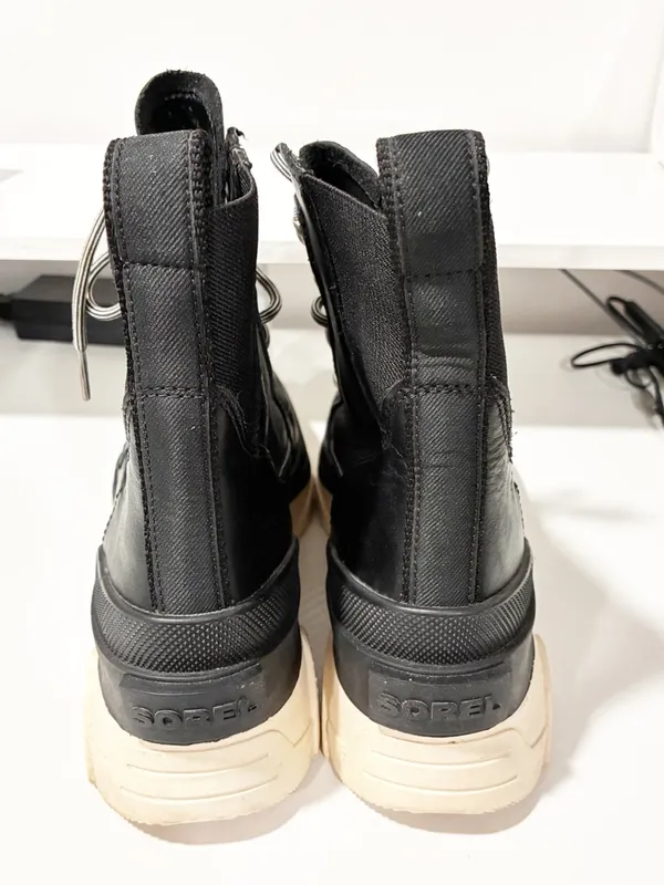 Sorel Women's Brex Lace Boot Black Leather Combat Size 7 - Image 4