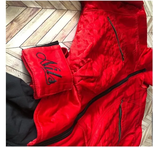 Nils Vintage 1980s red and black skisuit with belt - Image 4