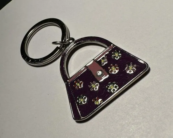 Relic Brand Keychain with Purse / Bag charm in Purple / Silver Tone - Image 9