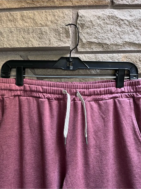 Vuori Performance Jogger Pants Marsala Rosewood Medium - Image 7