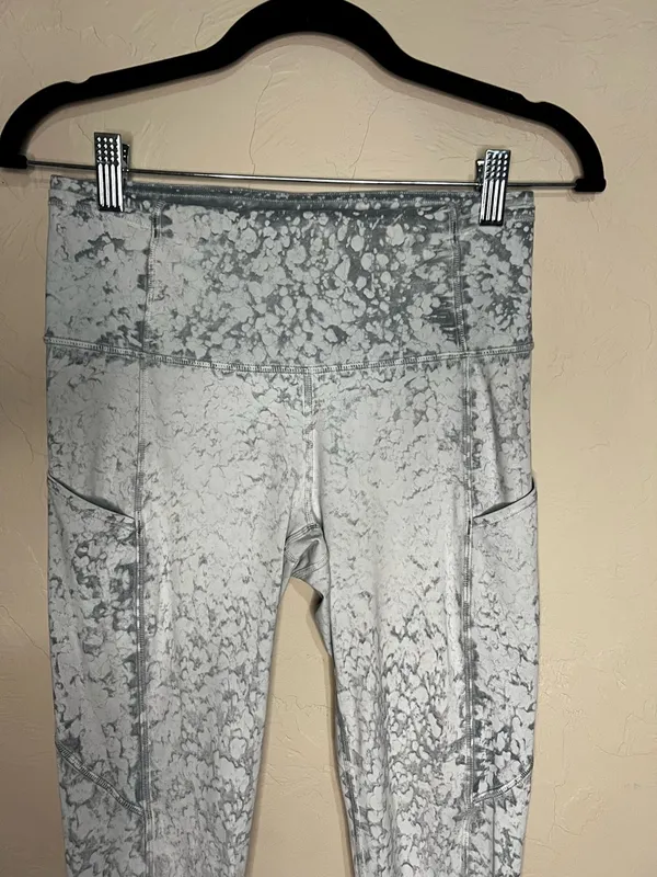 Lululemon Fast and Free High-Rise Tight 25” Marbled‎ Leggings - Image 3