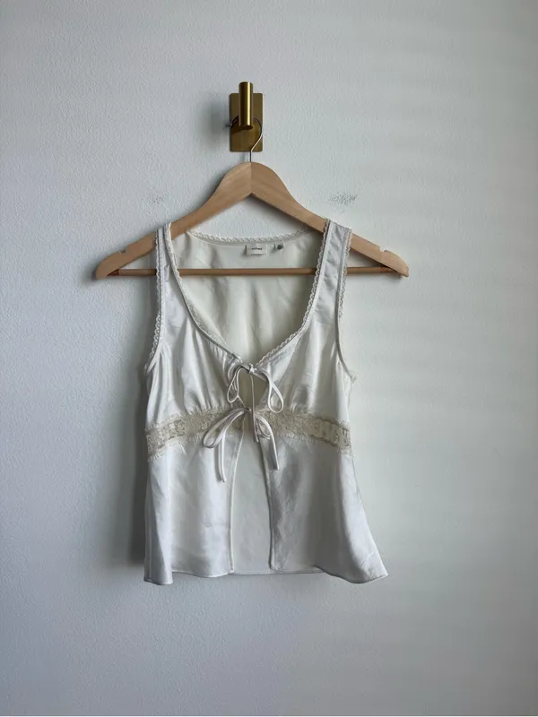Aritzia Wilfred Picnic Satin Babydoll Camisole Ivory Lace Tie Front 2XS - Image 8