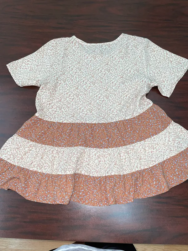 Paper Crane Anthropologie Ruffle Tiered Floral Blouse - Image 3