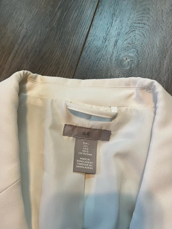 H&M Single Breasted Blazer in White - Image 6