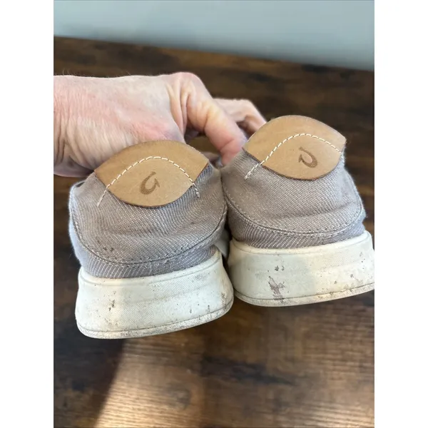 OluKai‎ Ki'ihele Li Womens 9.5 Gray Canvas Sneakers Drop In Heel Sneakers Shoes - Image 5